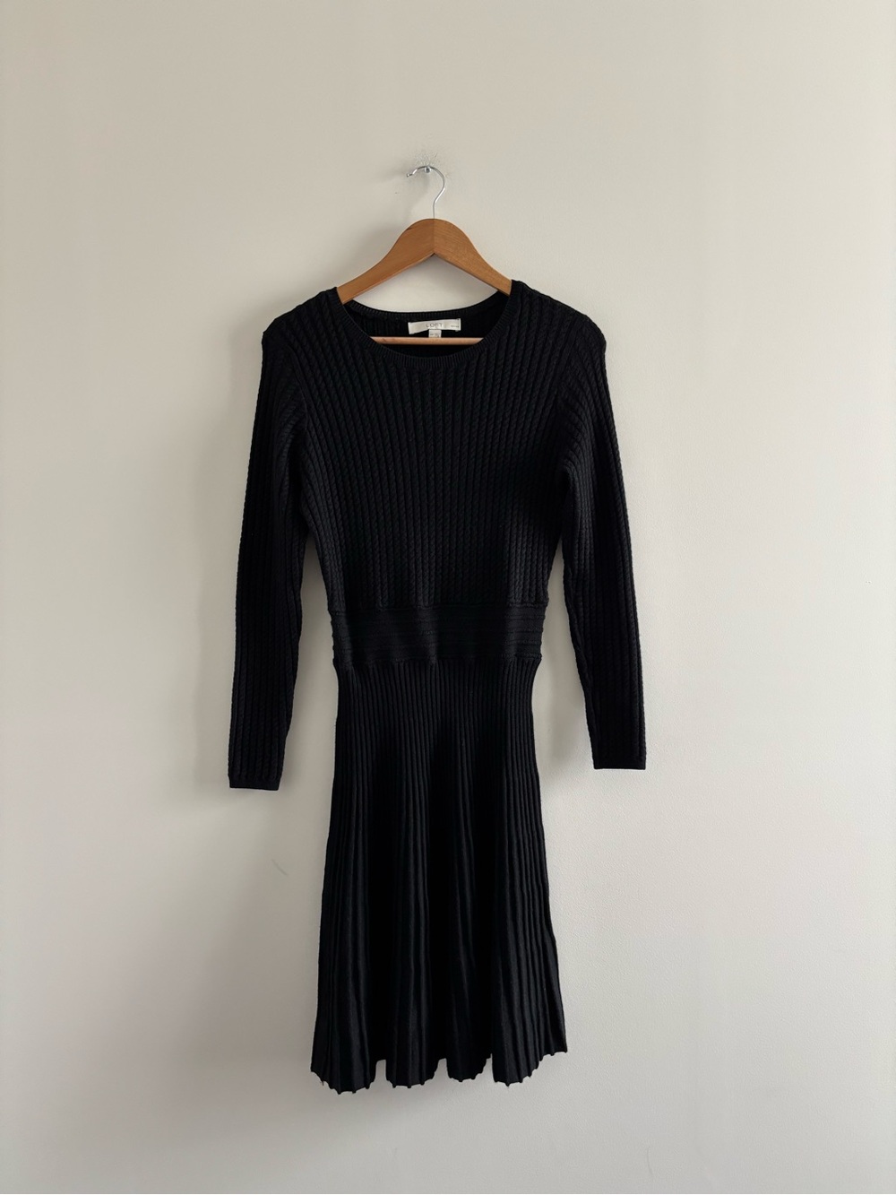 LOFT Sweater Dress Merino Wool Black Cable Knit Long Sleeve Womens MP Preppy